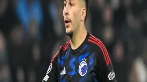 [科技助力]《文化中国行》古籍传承创新篇：数字化守护与活用