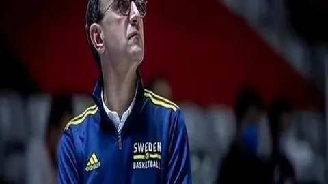 蓝十字客场挑战，专家推荐一队关键，四维彩超助力预测